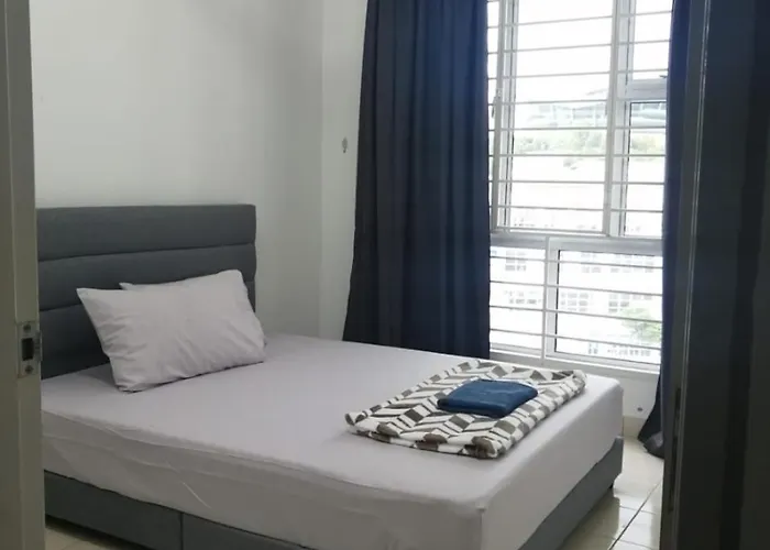 Rizqi Homestay Seruling